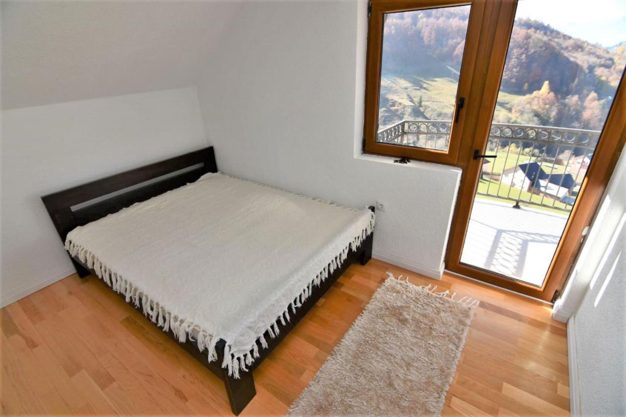 Villa 1060 Meet Eat Hike & Tour Plav Exterior foto